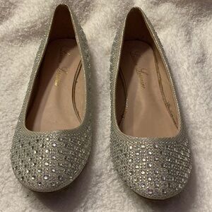 Lauren Lorraine Sparkling Silver Rhinestone Crystal Flats